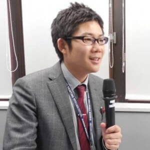 株式会社野毛印刷社 システム営業部 マーケティングコンサルタント 藤原亮写真